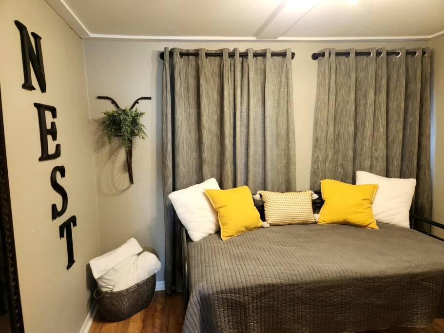 The Nest Downtown Dunedin No Kids, No Pets Buitenkant foto